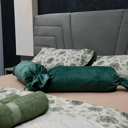 S&v 1 Wellness & Juba